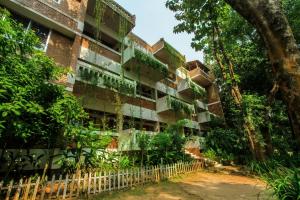 Hotel-Building - Copy